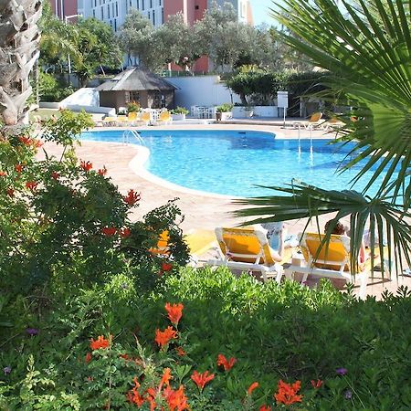 Alto Club Apartments ألفور المظهر الخارجي الصورة